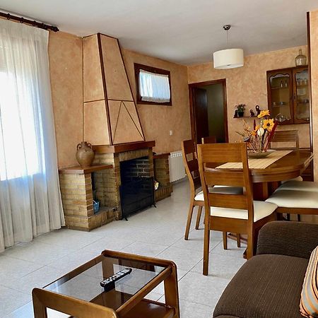 Casa Lola En Beceite Rodeados De Montanas Y Riosヴィラ エクステリア 写真